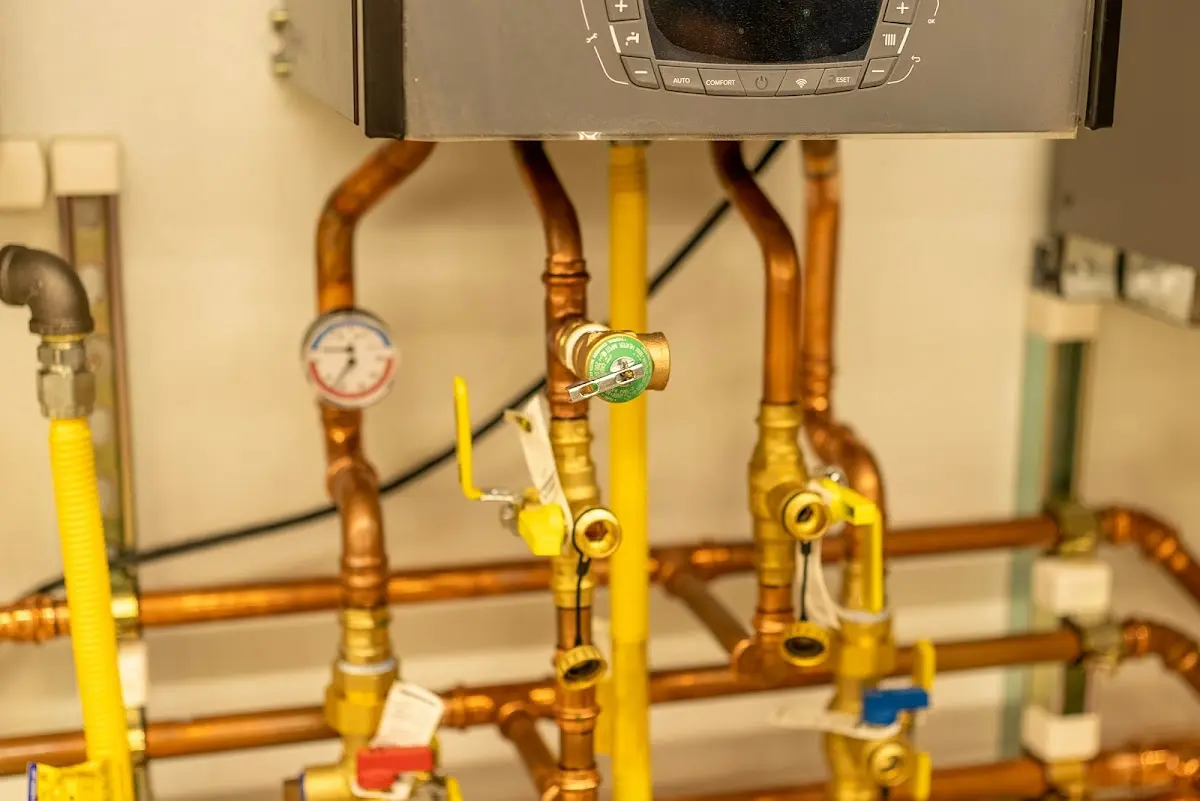 Licensed technician providing Sewer Cleanout for a homeowner in Sandstone